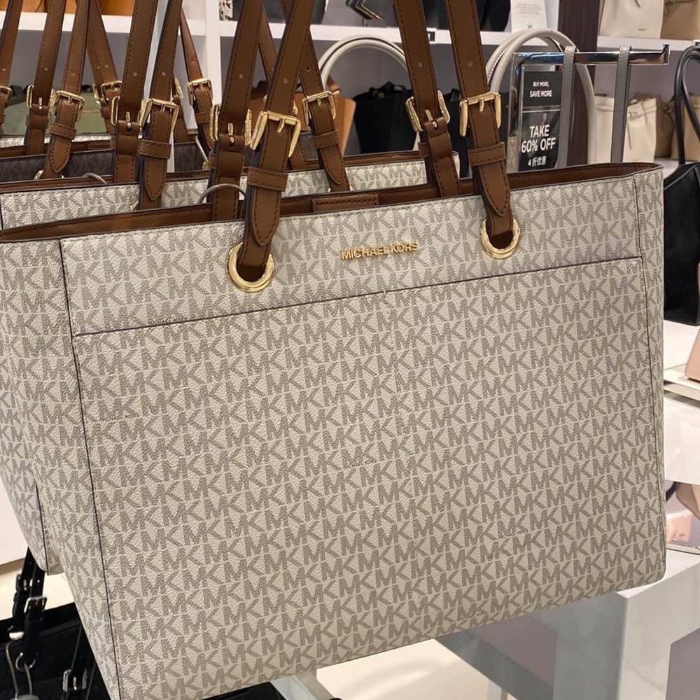 Bedford Medium Pebbled Leather Tote